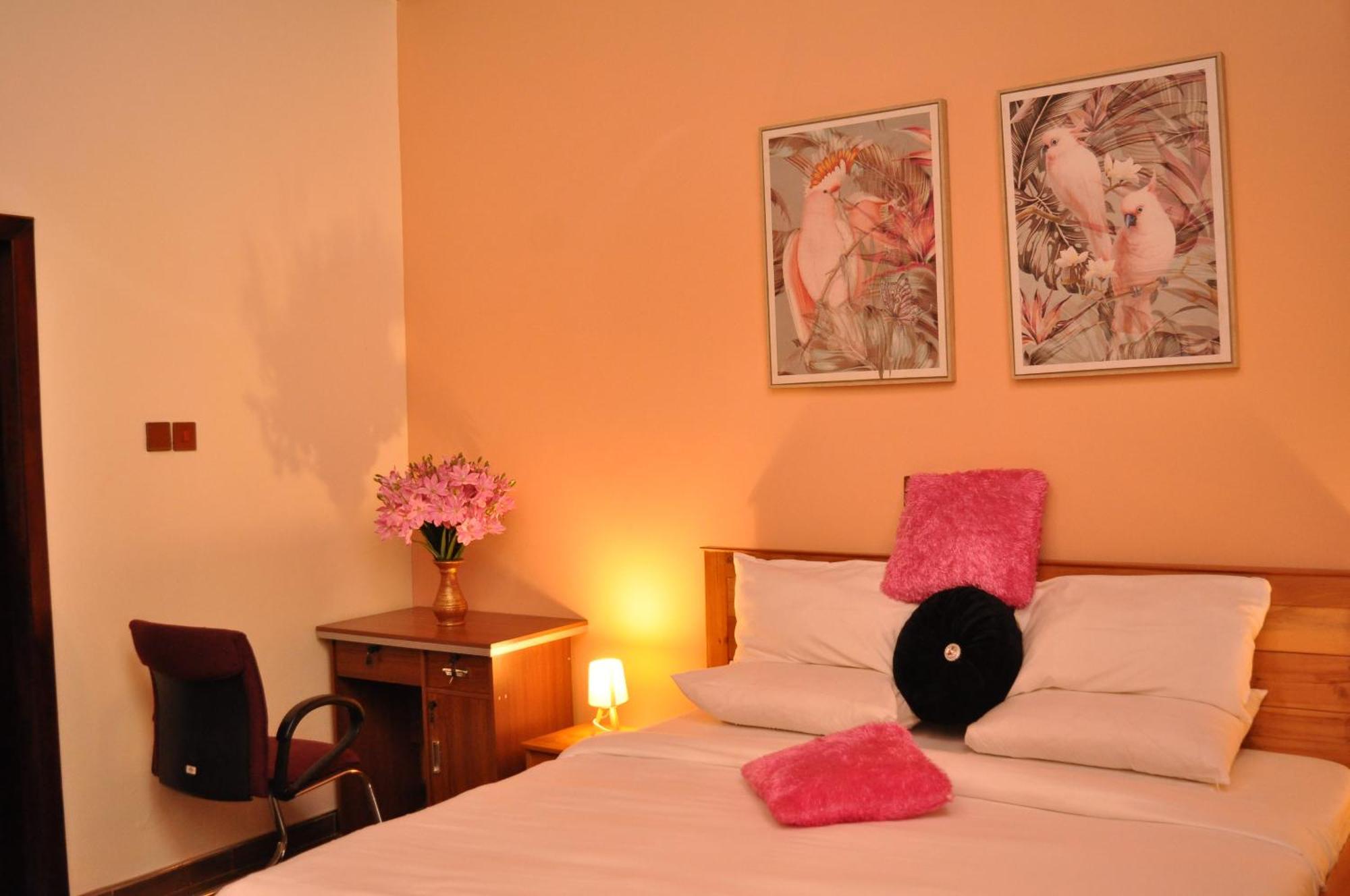 Santa Monica Home Lodge Senchi Zewnętrze zdjęcie